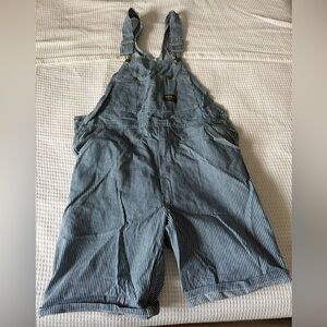 Vintage Oshkosh shorts overalls 38/9